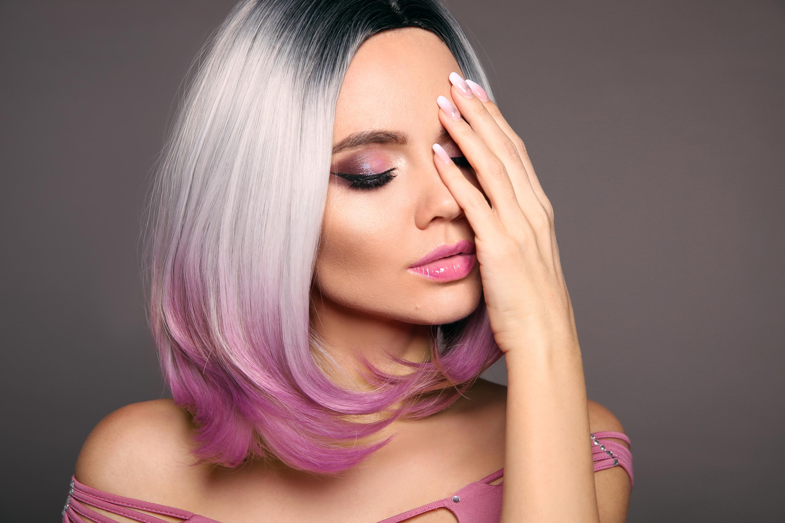 Prótesis capilar con color tendencia 2